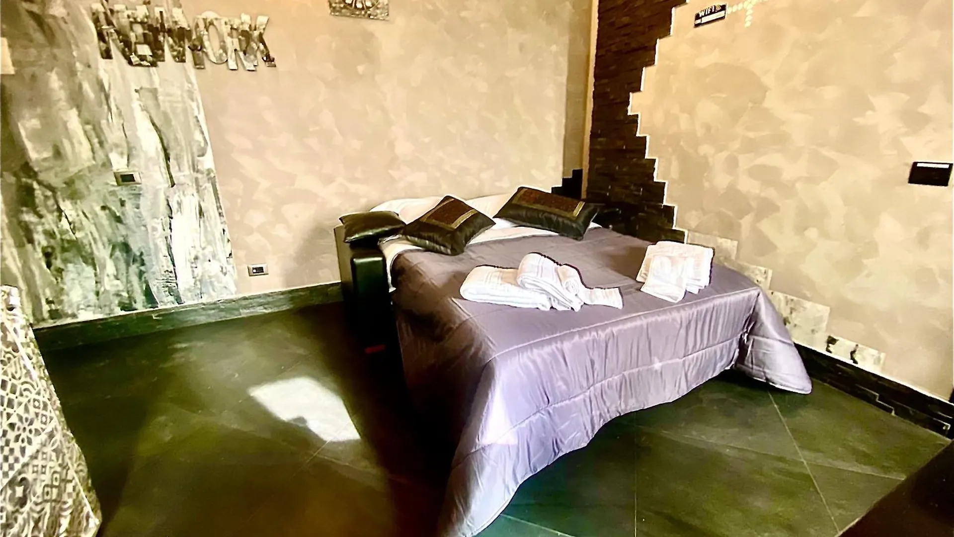 Apartment Luxury Home Design Rome Italy