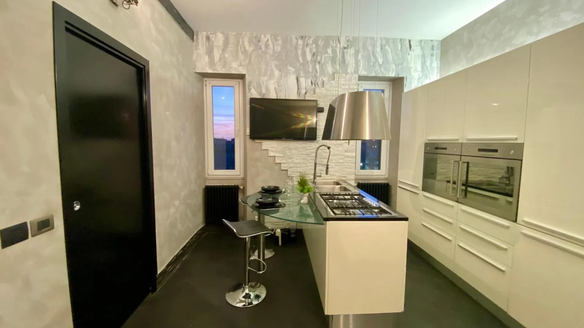 Daire Luxury Home Design Roma